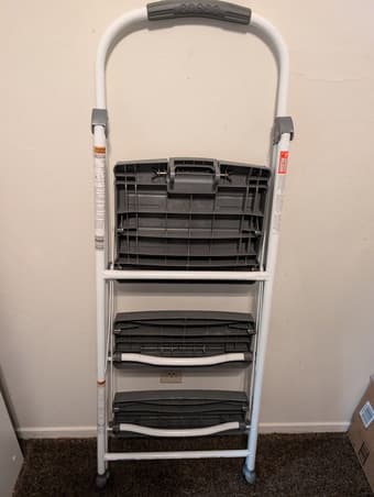3 step ladder 2