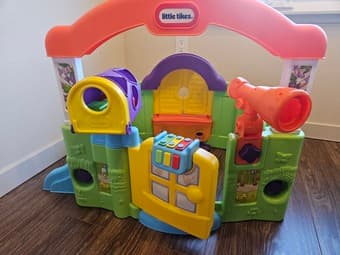 Kids toys - playhouse $20, jumperoo $40, kitchen set $50 3