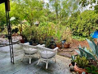 Master Bedroom with Private Bathroom for Rent in Spacious 3B2B Home 4