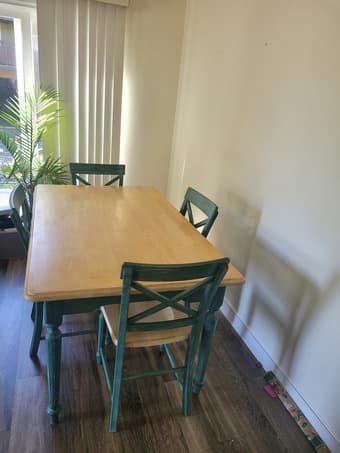 Beautiful and Sturdy Dining Table set with Four Chairs 2