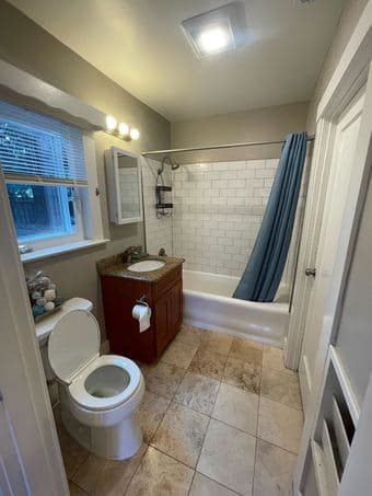 Spacious 4 Bed, 3 Bath House in Menlo Park - Rooms for Rent 2