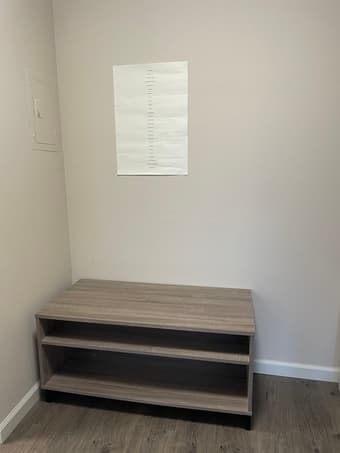 TV Stand & three-panel screen for free near California Ave 1