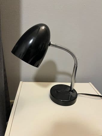 Desk lamp 1