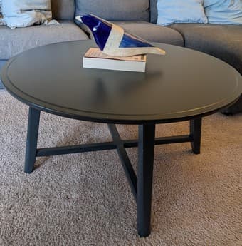 Round coffee table 1
