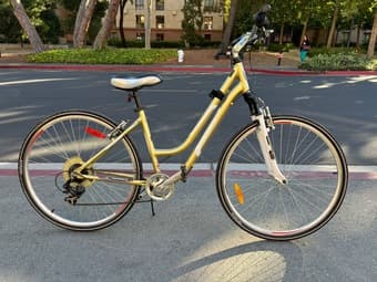 Infinity Twenty Four 7 Hybrid Bike 1