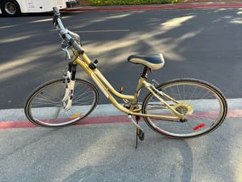 Infinity Twenty Four 7 Hybrid Bike 3