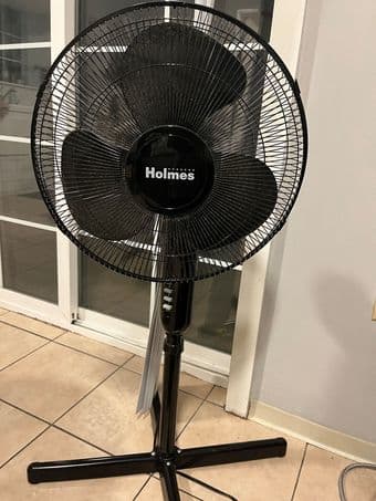 Stand Fan - Holmes - Black 1