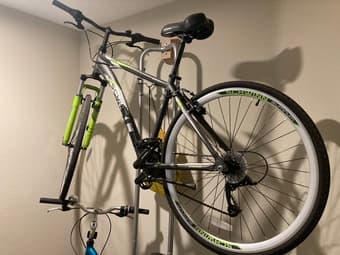 FS: Schwinn GTX 700c bike 1