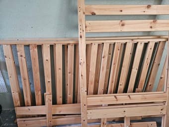 Wooden bunk bed frame Ikea - very good condition 3