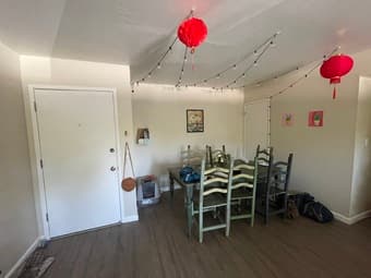 1 room available in 2bed/2bath apartment near Stanford 4