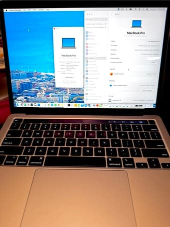 Mint condition MacBook Pro 13” (2020) 14GHz Quad-Core i5, 16GB RAM 2