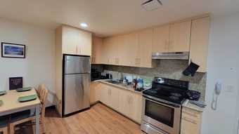 Subletting my EVGR - C Premium Double Apartment, Dec. 7 - Jan 18 4