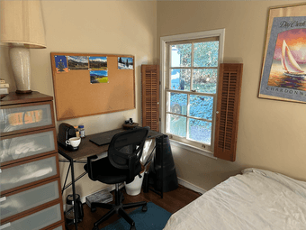 Private room with private bath located in Atherton 2