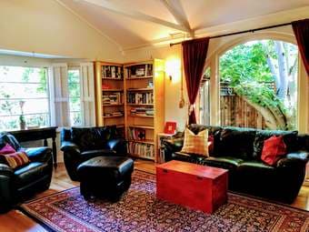 Room Available in Large Menlo Park house with Stanford alumni 3