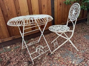 French garden table & chair, foldable 1