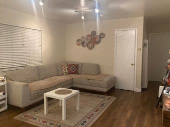 Room available in Menlo Park: nice location and good price 1