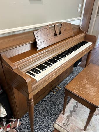 Wurlitzer piano 2