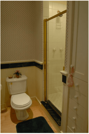 Bedroom & Bath Suite; private entrance; weekly room service; on campus 2