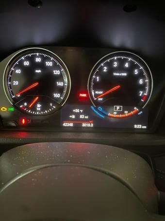 Selling 2018 BMW X2 (sDrive28i Sport) 3