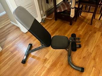 flat/incline weight bench 1
