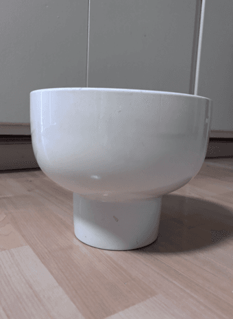 White Planter 1