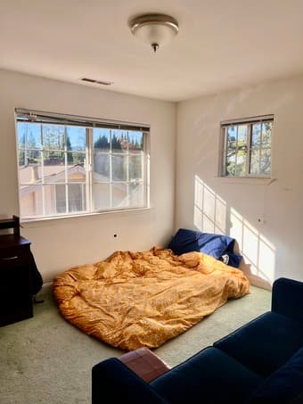 Jan6th: Room available downtown Sunnyvale near Caltrain 1