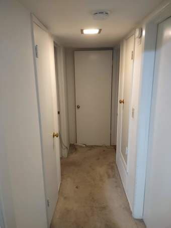 Large single room in apartment unit 1250/month 2