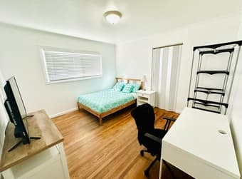 Furnished master bedroom with private bathroom in East Palo Alto 3