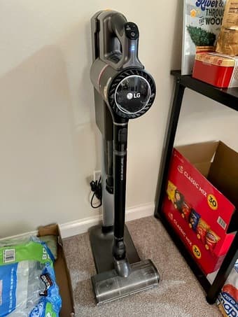 LG CordZero Cordless Stick Vacuum Cleaner A927 1