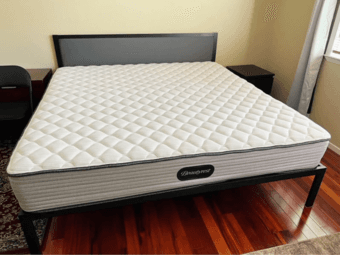 Beautyrest king size firm matress + bed frame+ mattress protector 1