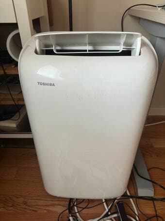 Toshiba Portable-AC-Dehumidifier 1