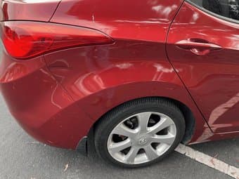 2013 Hyundai Elantra - Limited Sedan 4D 3