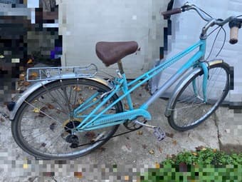 Schwinn Cruiser Bike 700 C (originally $300+) 1