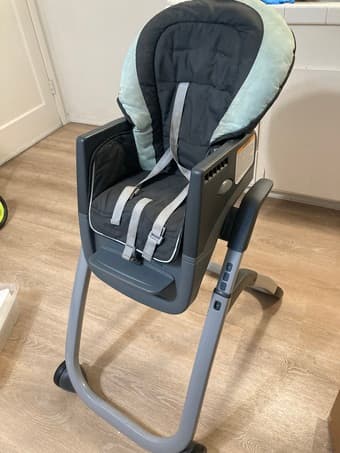 Kids Adjustable High Chair 1
