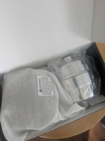 Selling brand new filter showerhead 2