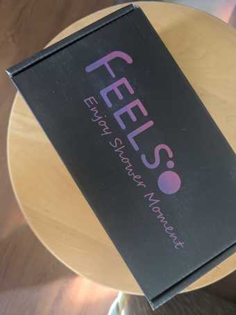 Selling brand new filter showerhead 3