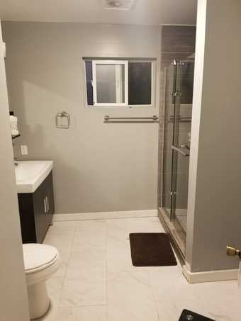 Shared Room Near Stanford 2