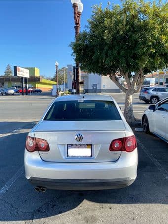 2010 Volkswagen Jetta | Clean Title | Smog Checked | $4,500 3