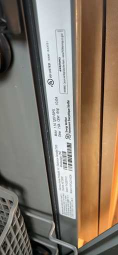 Frigidaire built in dishwasher 1