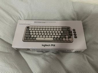 Logitech POP Keys Mechanical Wireless Keyboard (Mist Gray) 4