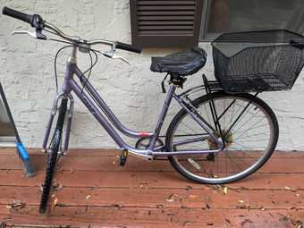 Great bike for riding around campus 1