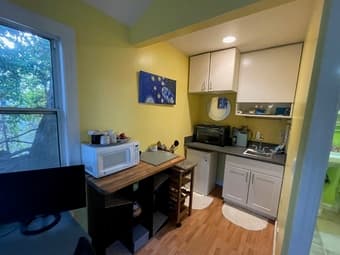 Cottage studio near Stanford 3