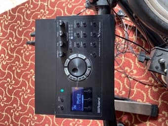 Roland V-Drums electronic drum kit 3