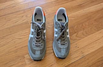 Onitsuka ASICS men’s shoes size 11 4