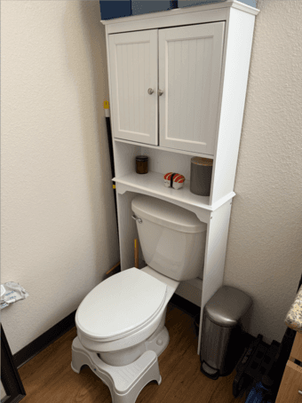 Like new Over toilet storage cabinet 1