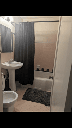 1 bedroom / 1 bathroom in Palo Alto 2