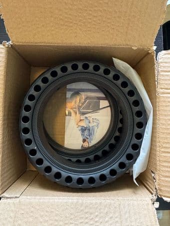 COMPLETELY NEW: TOPOWN 2 pcs Solid Tire for Electric Scooter 1