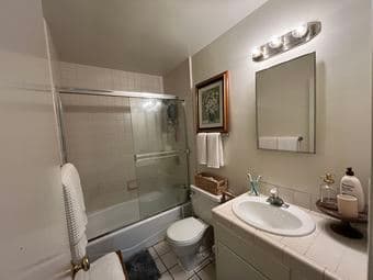 Availble 4/5 - 1 Bed 1 Bath w/ Patio Palo Alto 4