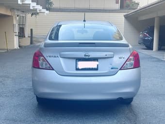 2014 Nissan Versa Silver for sale 2