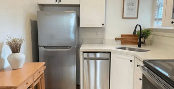 Studio in Downtown Palo Alto 1